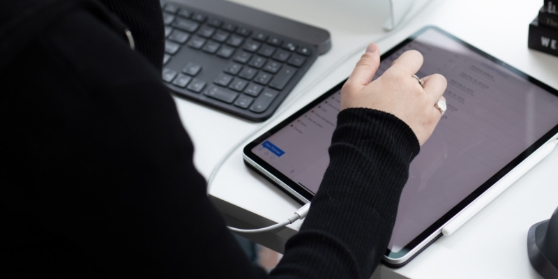 Female Blogger Trying To Create Fresh Pinterest Images Fast For Her Blog