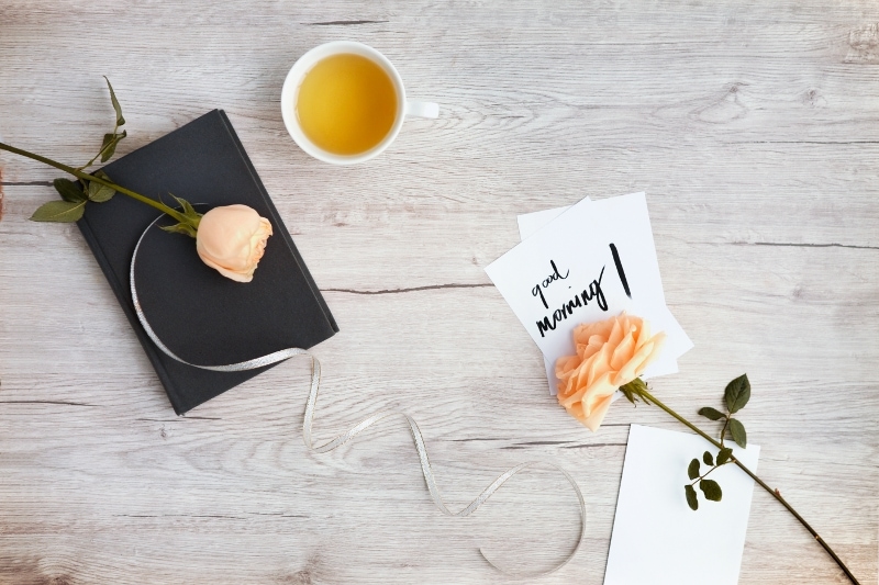 Blogger Stationary Quotes Notebook With Tea And Peach Colored Roses 1