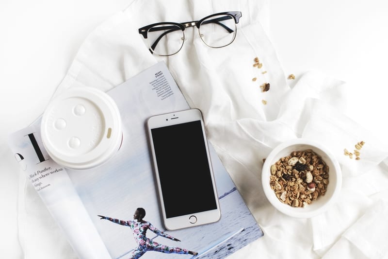Free Places To Promote Your Blog Posts Header Image Of Mug Mobile Stationary And Glasses